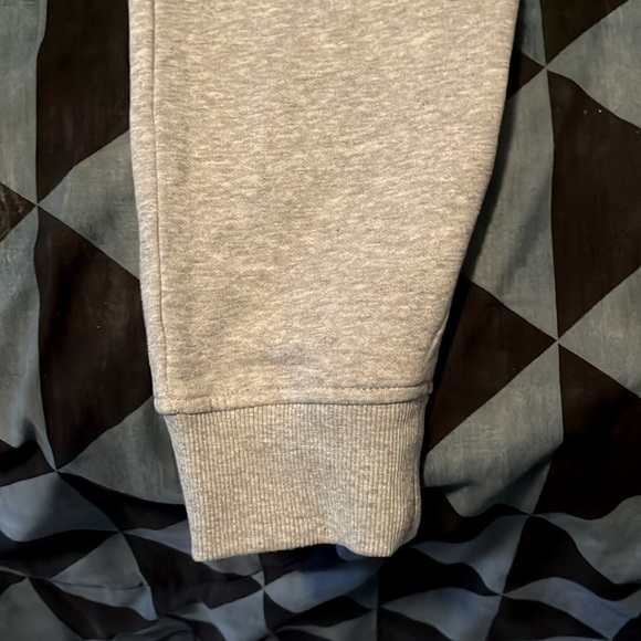 Gymshark Sweatpants Size M brand new - Picture 2 of 4